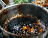 Casserole brûlée par de la confiture, un défi de nettoyage. Voici comment nettoyer une casserole brûlée avec de la confiture.